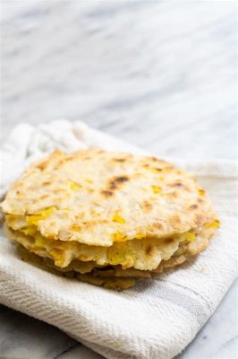  Pão de Mandioca Frito e Crocante: Uma Delicadeza Salgada que Explode em Sabor na Boca?