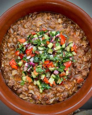  Ful Medames: Uma explosão de sabores terrosos com um toque refrescante de limão!