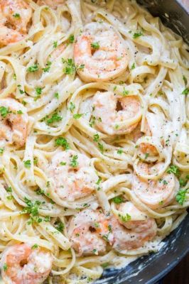  Macarrão com Molho de Camarão picante e Textura Cremosa para uma Experiência Gastronómica Única!