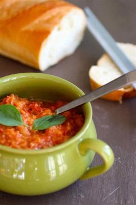  Pappa al Pomodoro: Uma Sinfonia de Sabores e Texturas Rústicas em um Prato Reconfortante!